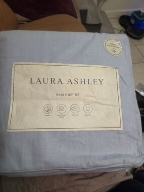 NWT Laura Ashley King Sheet Set - Soft Light Blue-Deluxe Cotton Flannel